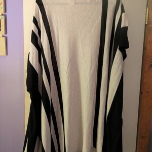 H&M Beige Knit Fabric